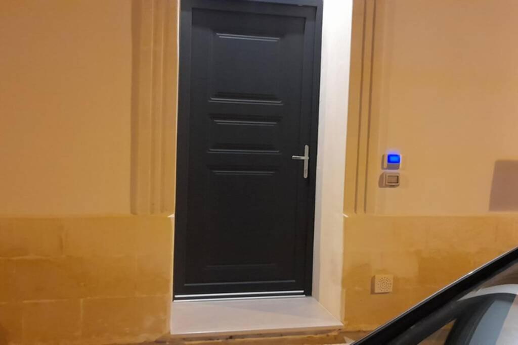 Casa Vacanze Laura1 Lecce Exterior foto